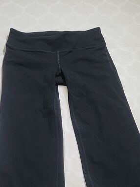 Black High-Rise Straight Leg Active Leggings